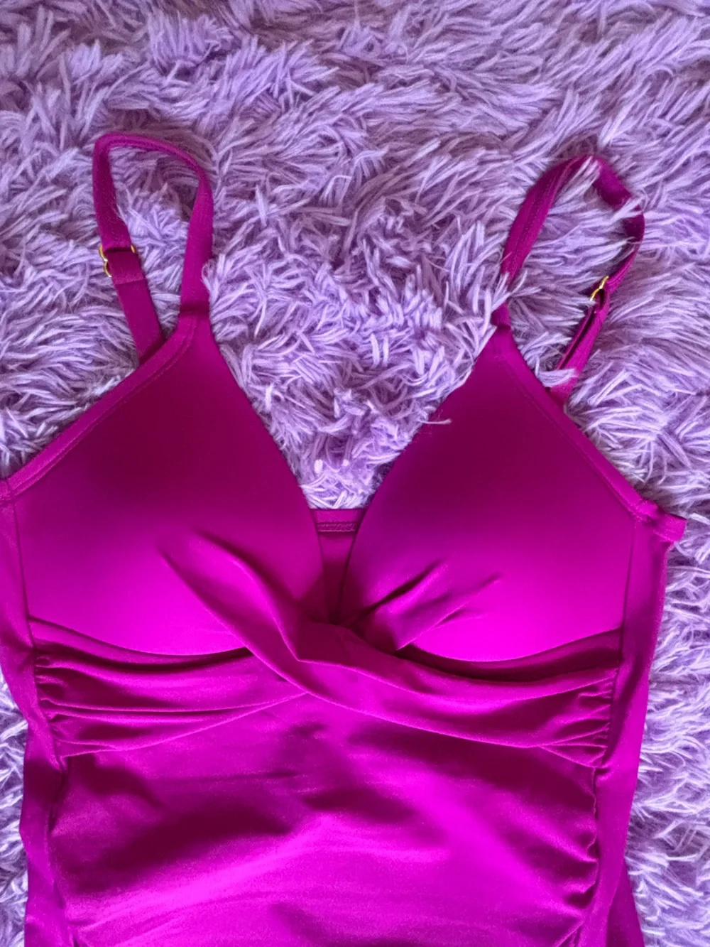 Women’s Fuchsia Tankini Top - Brand APT 9 - tags removed inside